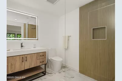 1188 King Street #102, Greenwich, CT 06831 - Photo 11