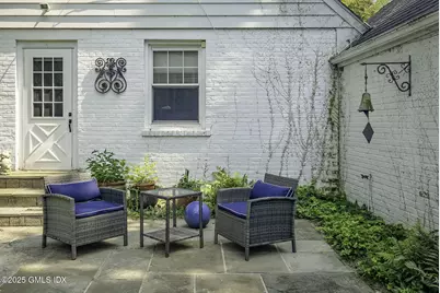 33 Halsey Drive, Old Greenwich, CT 06870 - Photo 19