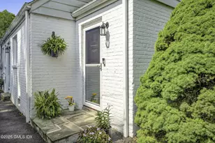 33 Halsey Dr, Old Greenwich, CT 06870 - Photo 3