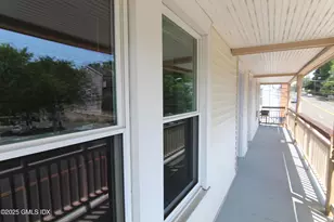 428 E Putnam Ave, Greenwich, CT 06807 - Photo 13