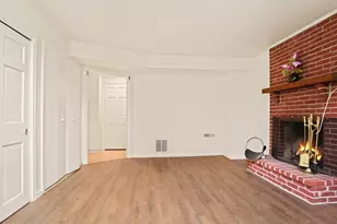 52 Sherwood Pl, Greenwich, CT 06830 - Photo 25