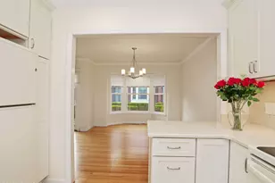 52 Sherwood Pl, Greenwich, CT 06830 - Photo 13