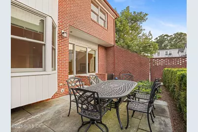 52 Sherwood Place #5, Greenwich, CT 06830 - Photo 9