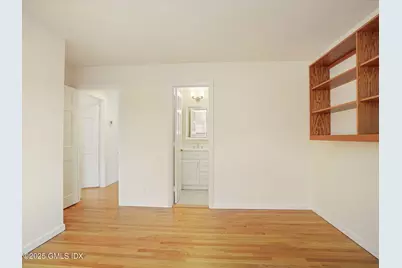 52 Sherwood Place #5, Greenwich, CT 06830 - Photo 21