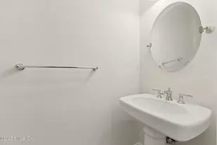 251 Weaver St, Greenwich, CT 06831 - Photo 7