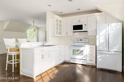 50 Dingletown Road, Greenwich, CT 06830 - Photo 41