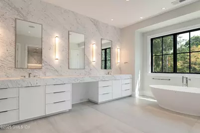 7 Parsonage Road, Greenwich, CT 06830 - Photo 15