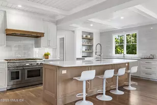 8 Park Ave, Old Greenwich, CT 06870 - Photo 9