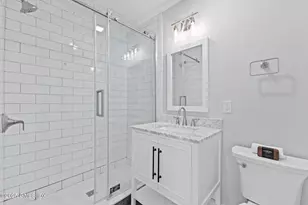 8 Park Ave, Old Greenwich, CT 06870 - Photo 29