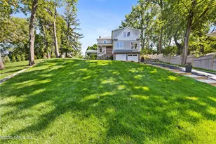 8 Park Ave, Old Greenwich, CT 06870 - Photo 59