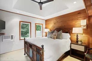 24 Sawmill Ln, Greenwich, CT 06830 - Photo 23