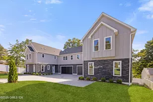 10 Highland Pl, Greenwich, CT 06831 - Photo 3