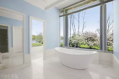 16 Windrose Way, Greenwich, CT 06830 - Photo 9