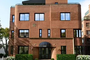 9 Lafayette Ct, Greenwich, CT 06830 - Photo 1