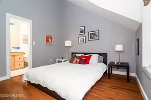 453 E Putnam Ave, Greenwich, CT 06807 - Photo 17