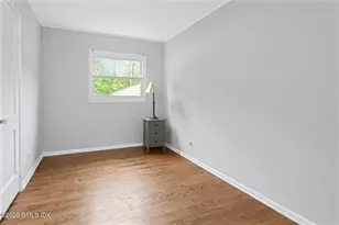 49 Circle Dr, Greenwich, CT 06830 - Photo 17