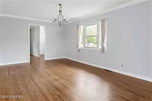 49 Circle Dr, Greenwich, CT 06830 - Photo 7