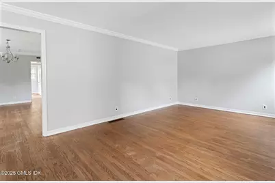 49 Circle Drive, Greenwich, CT 06830 - Photo 5