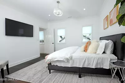 27 Bridge Street, Greenwich, CT 06830 - Photo 23