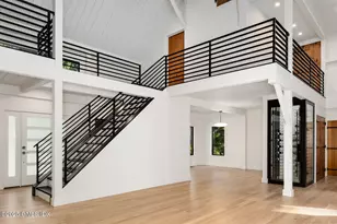 10 Tomahawk Ln, Greenwich, CT 06830 - Photo 7