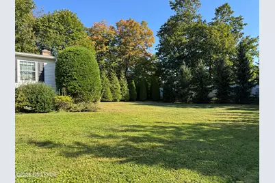 519 E Putnam Avenue, Greenwich, CT 06830 - Photo 21