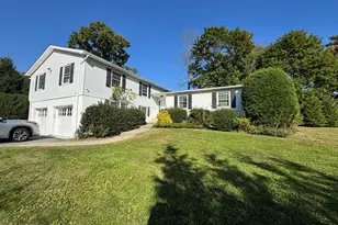 519 E Putnam Ave, Greenwich, CT 06830 - Photo 19