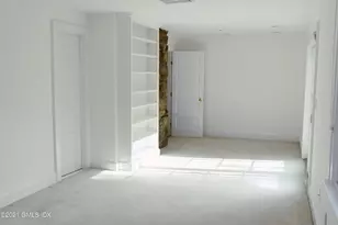 71 Benjamin St, Old Greenwich, CT 06870 - Photo 19