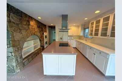 21 Harkim Road, Greenwich, CT 06831 - Photo 15