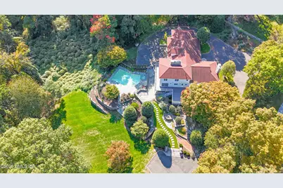 21 Harkim Road, Greenwich, CT 06831 - Photo 3