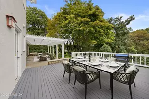 21 Harkim Rd, Greenwich, CT 06831 - Photo 19