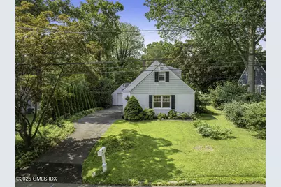 33 Halsey Drive, Old Greenwich, CT 06870 - Photo 9