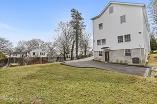 [Address not provided], Stamford, CT 06906 - Photo 35