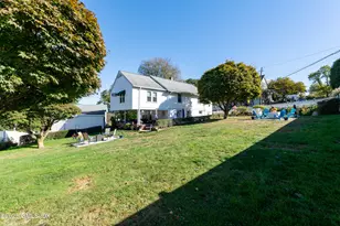 70 Byram Terrace Dr, Greenwich, CT 06831 - Photo 15