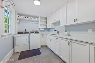 6 Gilliam Ln, Greenwich, CT 06878 - Photo 25