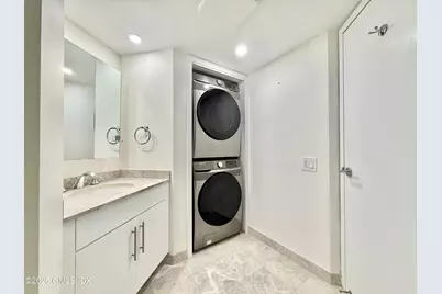 25 Forest Street #8C, Stamford, CT 06901 - Photo 13