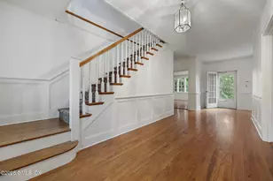 11 Stanwich Rd, Greenwich, CT 06830 - Photo 13