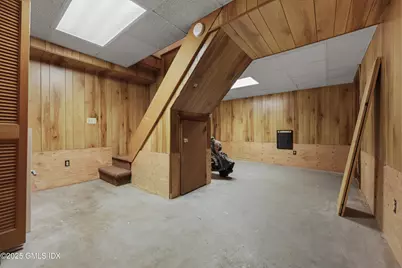 11 Stanwich Road, Greenwich, CT 06830 - Photo 21