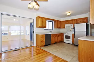 23 Amherst Rd, Greenwich, CT 06878 - Photo 9