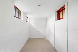 95 Byram Rd, Greenwich, CT 06830 - Photo 27