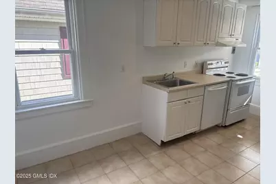 112 E Elm Street #2, Greenwich, CT 06830 - Photo 3