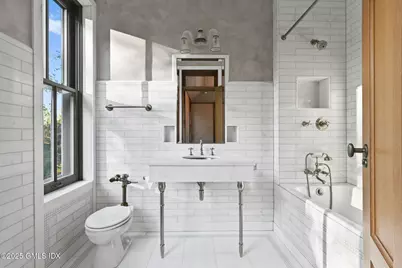 16 Martin Dale North, Greenwich, CT 06830 - Photo 31