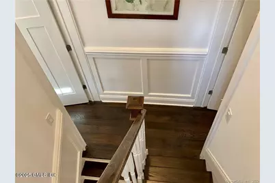 84 E Putnam Avenue, Greenwich, CT 06807 - Photo 19