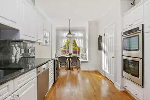 73 Weaver St, Greenwich, CT 06831 - Photo 7