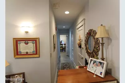 434 E Putnam Avenue #2L, Greenwich, CT 06807 - Photo 13