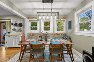 34 Bradley Pl, Stamford, CT 06905 - Photo 15