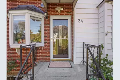 34 Bradley Place, Stamford, CT 06905 - Photo 3