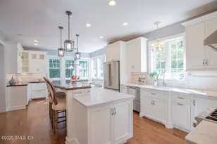 9 Center Rd, Old Greenwich, CT 06870 - Photo 5