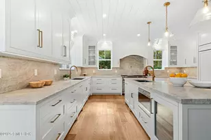 10 Stony Brook Rd, Darien, CT 06820 - Photo 11