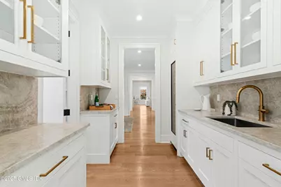 10 Stony Brook Road, Darien, CT 06820 - Photo 13