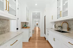 10 Stony Brook Rd, Darien, CT 06820 - Photo 13